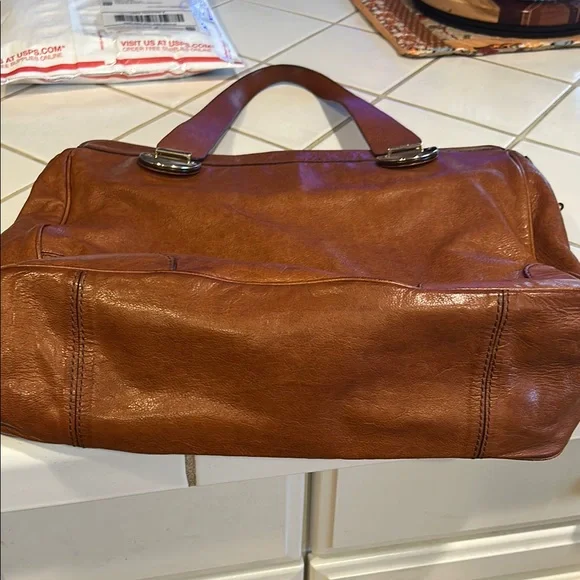 Cole Haan Elegant Brown Leather Tote Bag/Purse - Picture 15 of 16